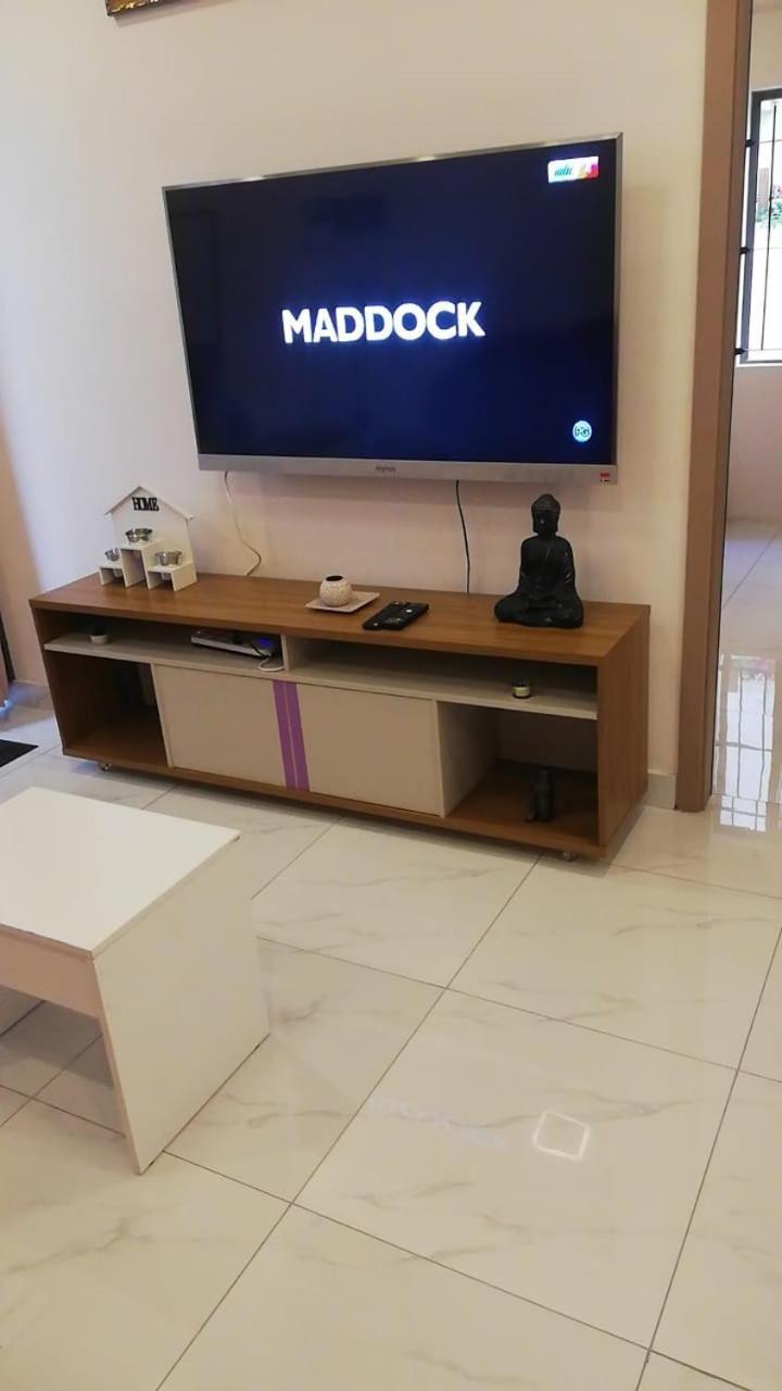 Nayuha Apt B Flic en Flac Luaran gambar