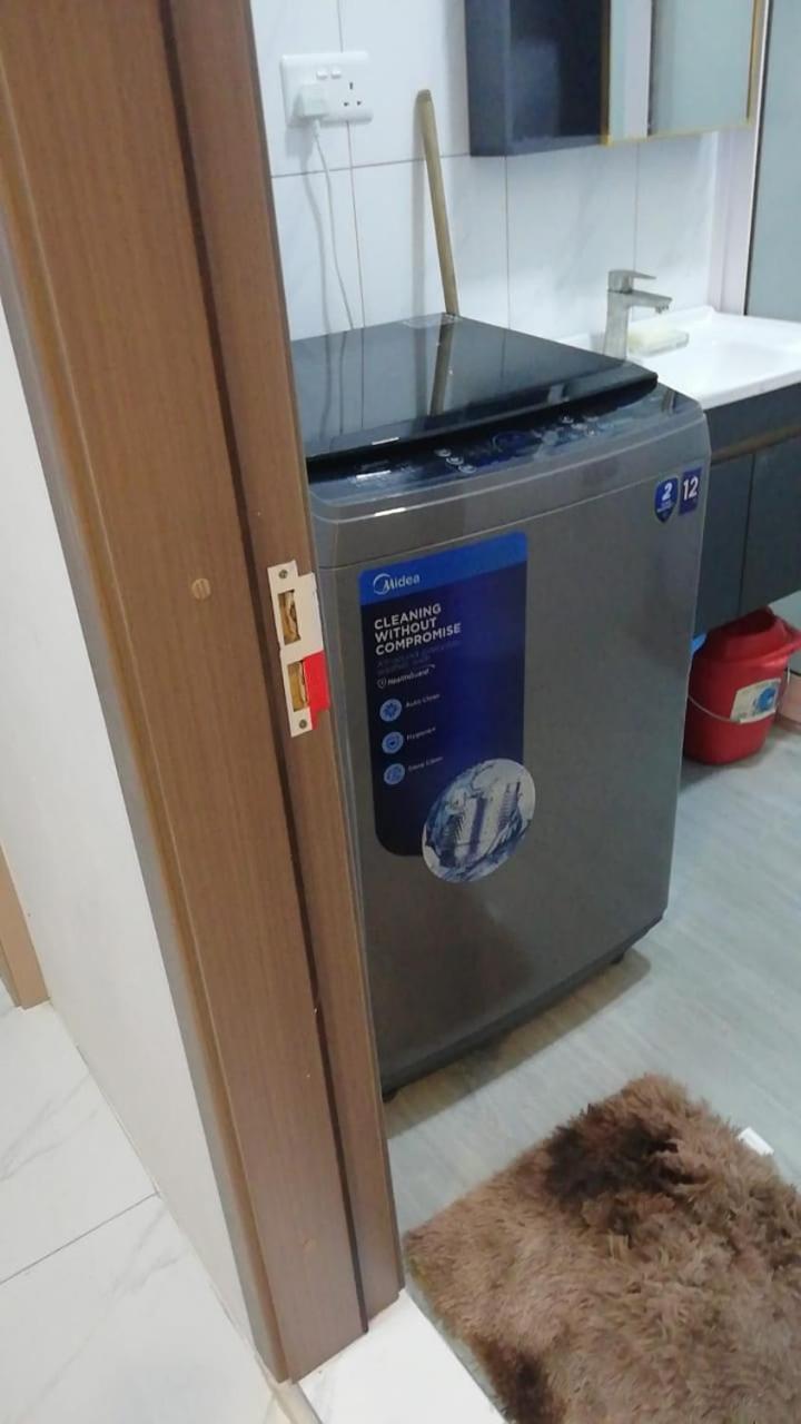 Nayuha Apt B Flic en Flac Luaran gambar