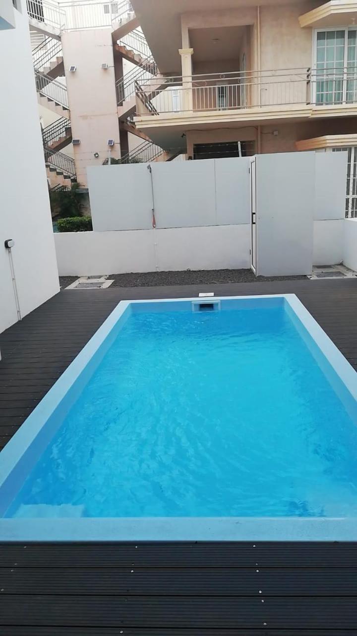 Nayuha Apt B Flic en Flac Luaran gambar